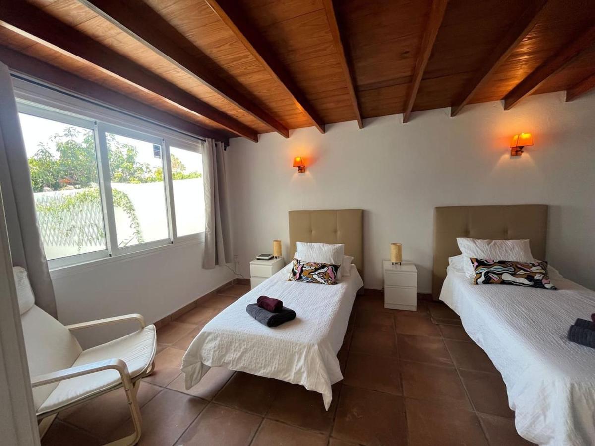 Villa Anna With Heated Pool Puerto del Carmen  Ngoại thất bức ảnh