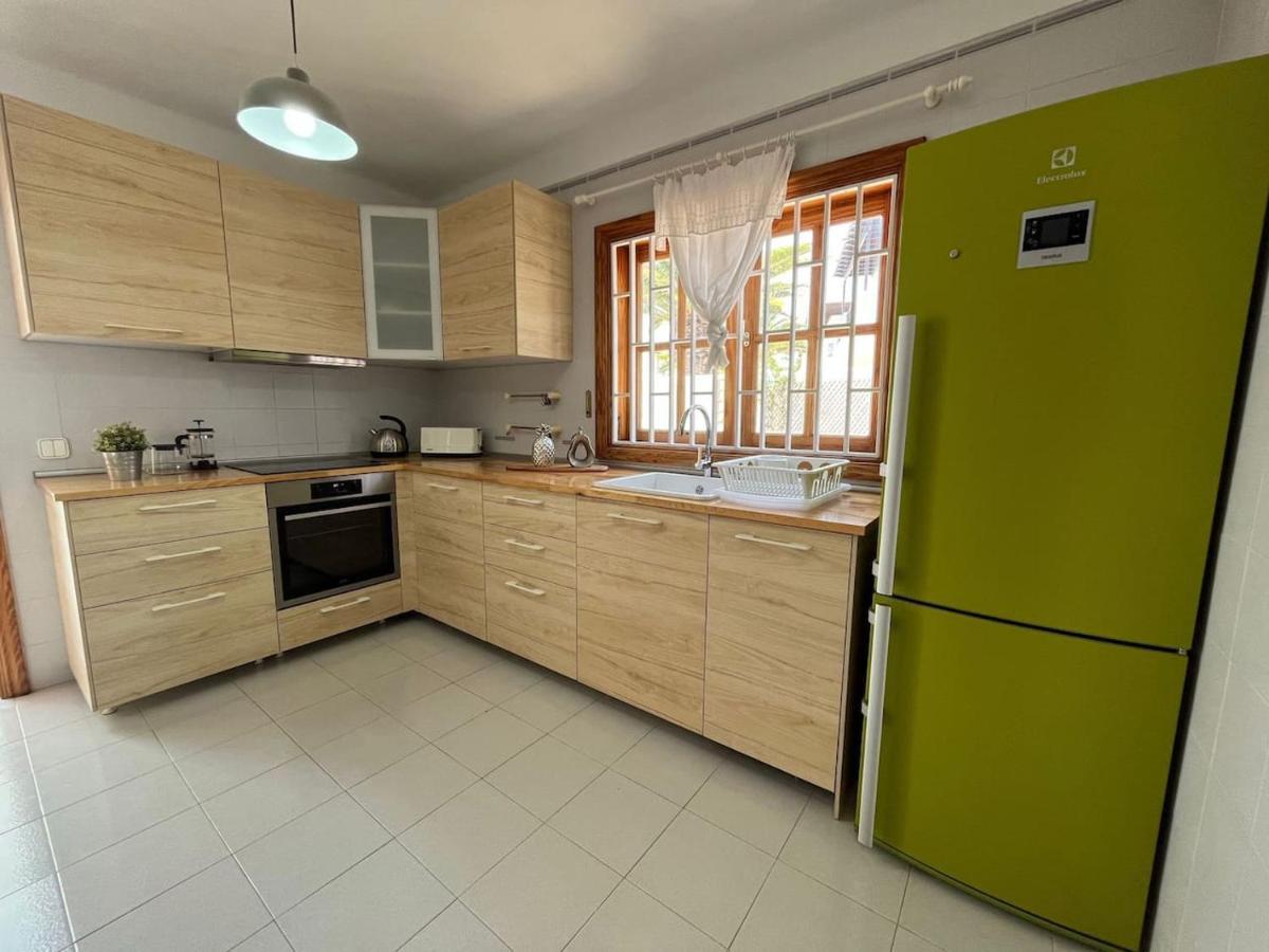 Villa Anna With Heated Pool Puerto del Carmen  Ngoại thất bức ảnh